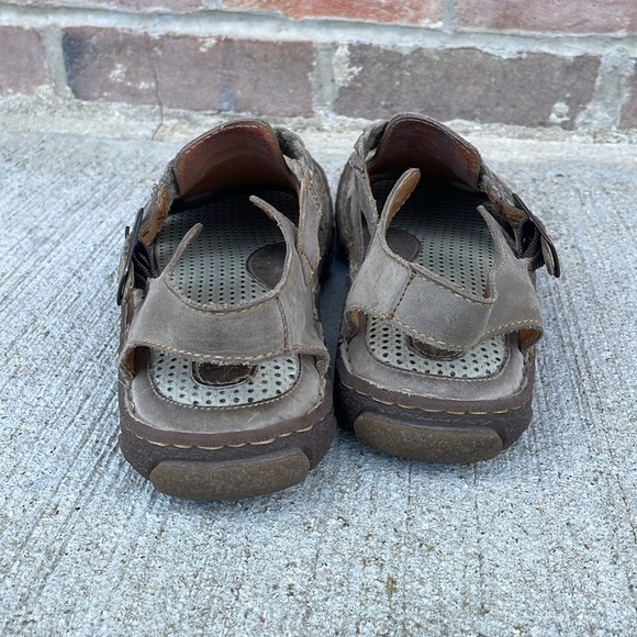 BORN Fisherman Sandals Waterproof comfy Tan womens size 9/40.5 - Picture 3 of 6